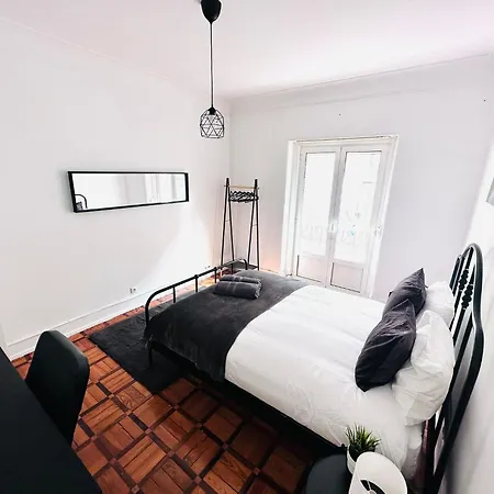 Luxury Next Attractions And Station リスボン