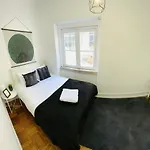 Hostel Luxury Next Attractions And Station *